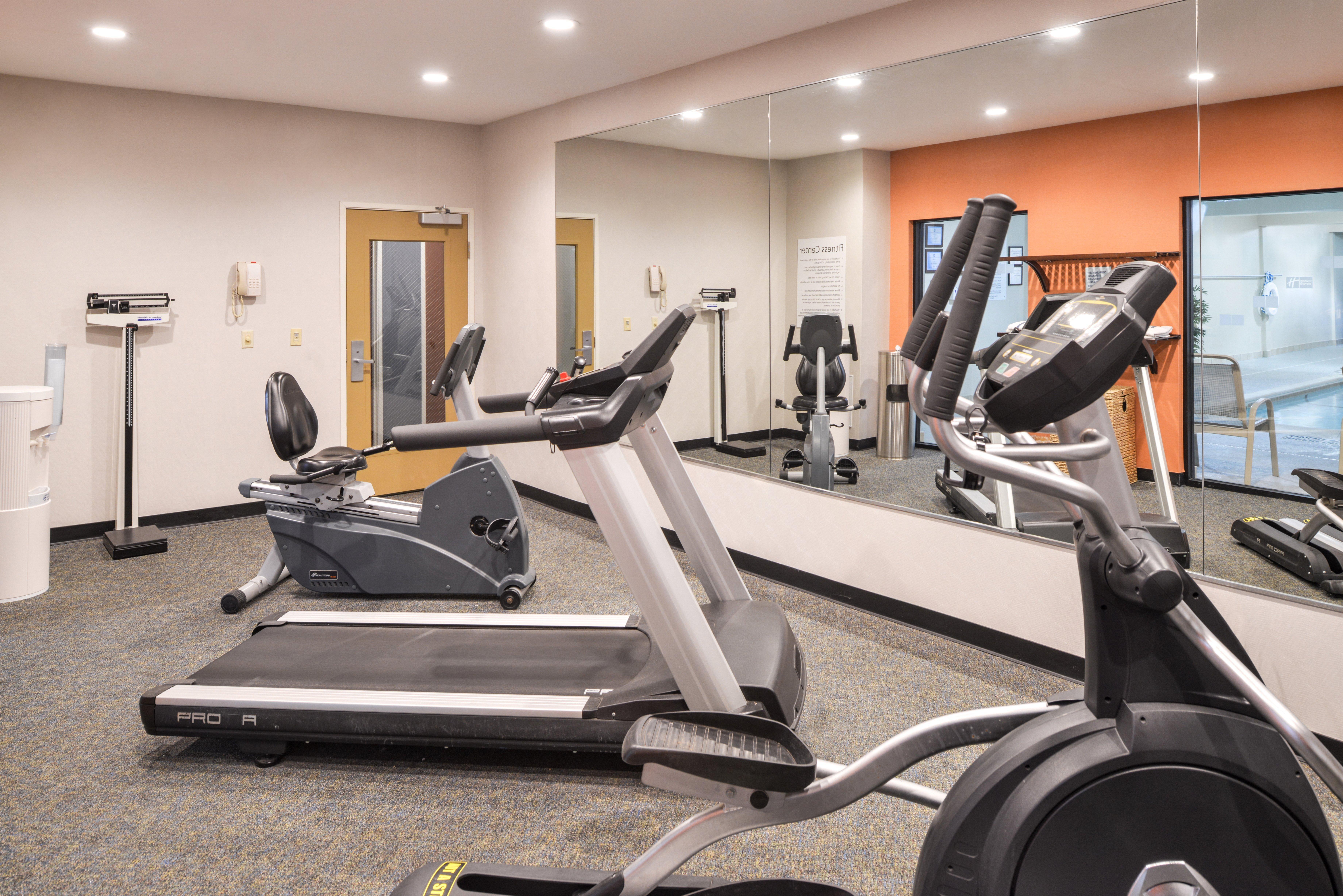 Holiday Inn Express Hotel & Suites Clifton Park By Ihg Extérieur photo