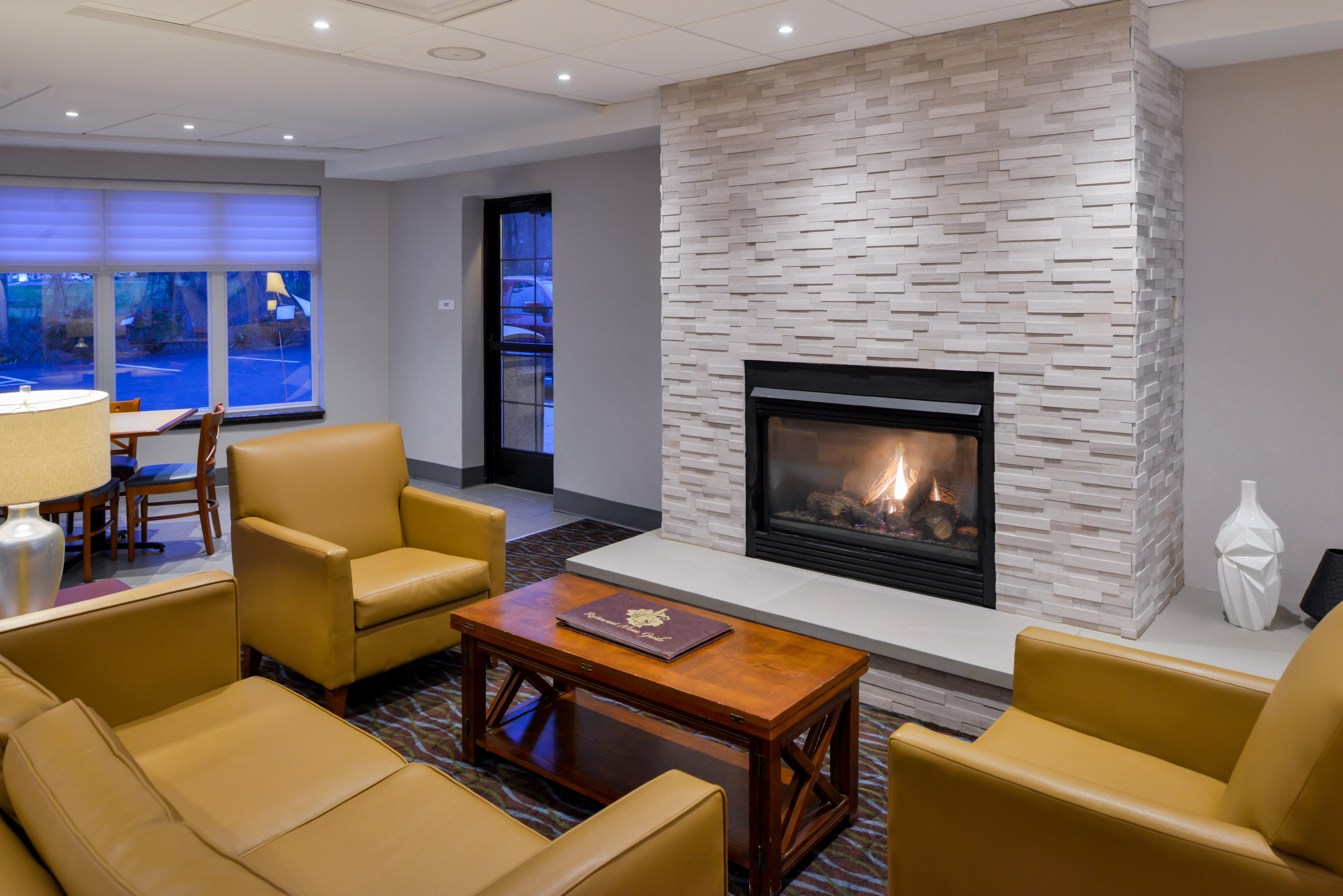 Holiday Inn Express Hotel & Suites Clifton Park By Ihg Extérieur photo