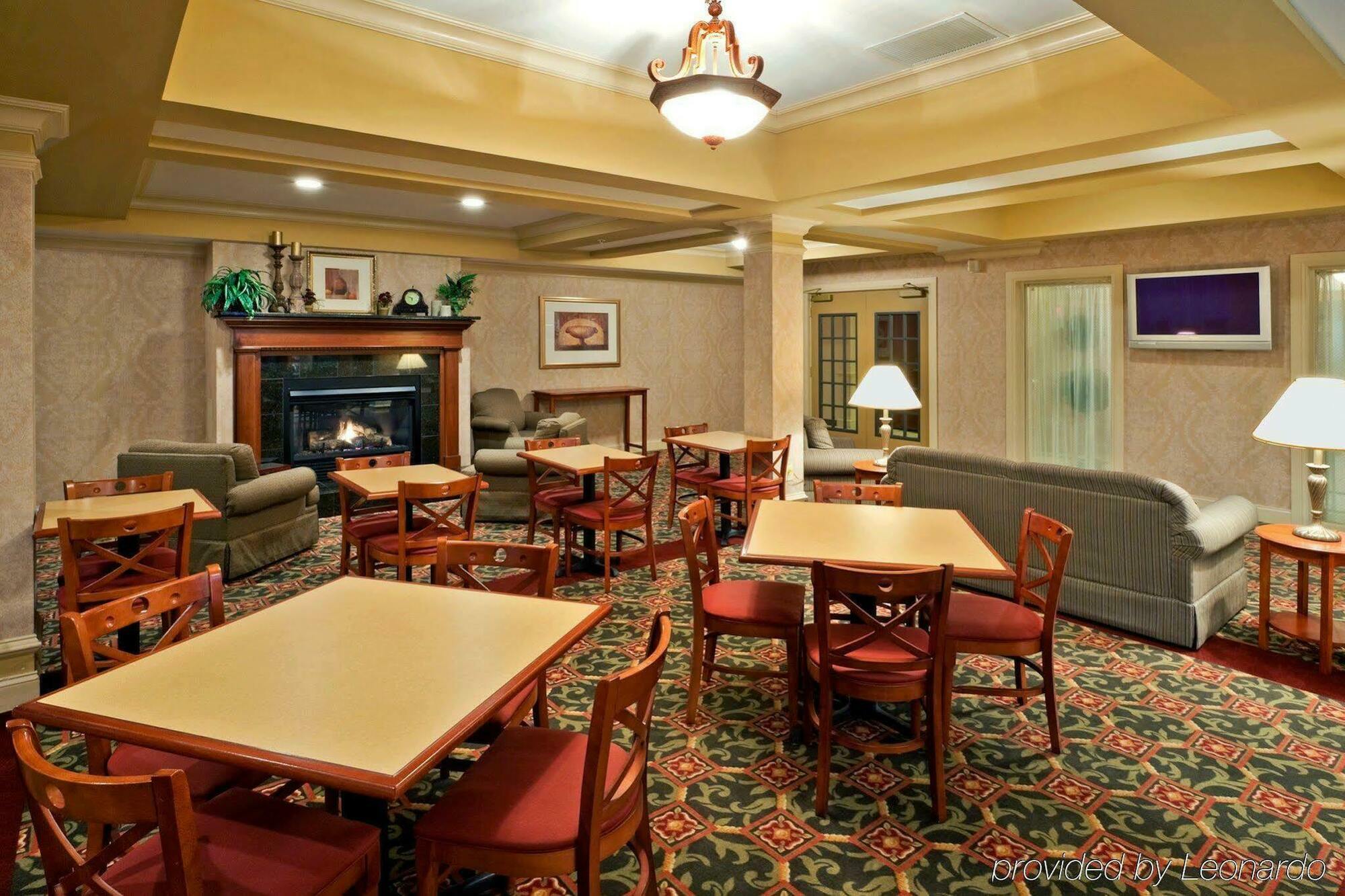 Holiday Inn Express Hotel & Suites Clifton Park By Ihg Extérieur photo